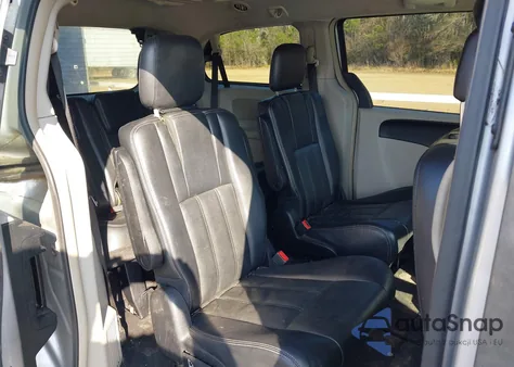 2012 Chrysler Town & Country Touring from USA, damaged, VIN 2C4RC1BG4CR255064